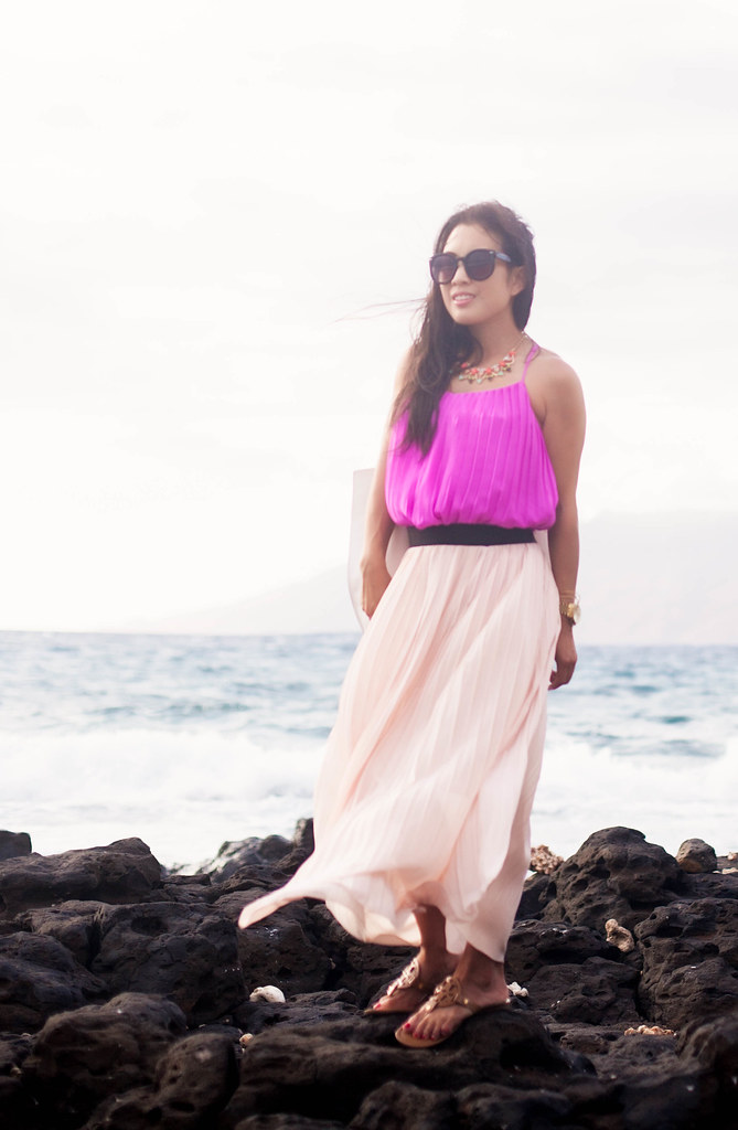cute & little blog | petite fashion | pink accordian pleated cami, pink pleated maxi, white tote, statement necklace | beach spring summer outfit