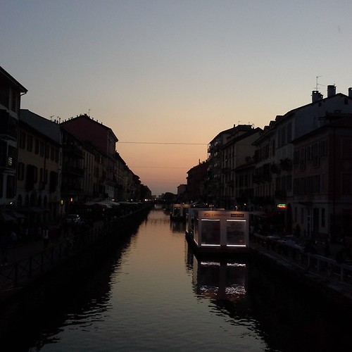 Milano: navigli al tramonto