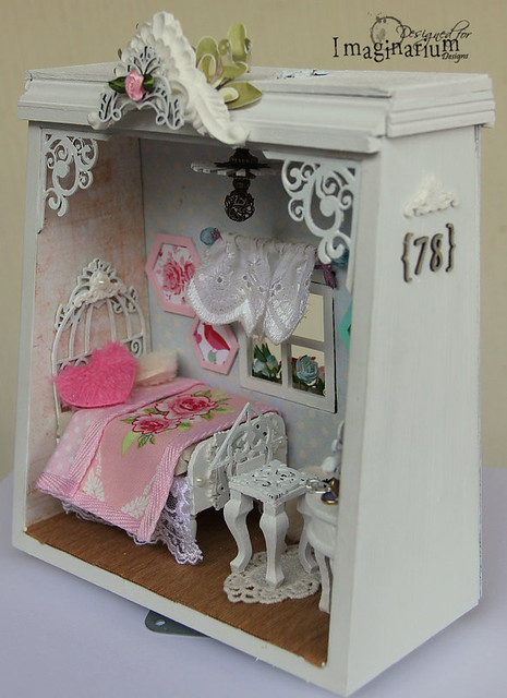 "Shabby Chic Bedroom" Miniature