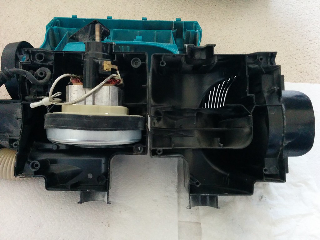 The motor and its housing