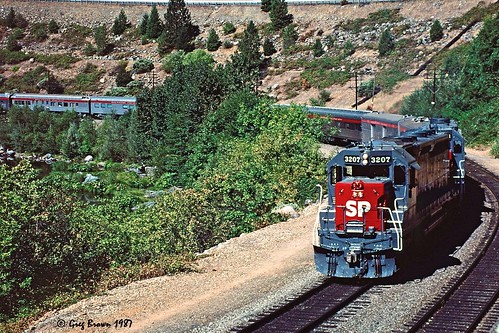 railroad sp railroads southernpacific shastacounty sdp45 shastaroute spshastaroute sacramentorivercanyon shastacascadewonderland