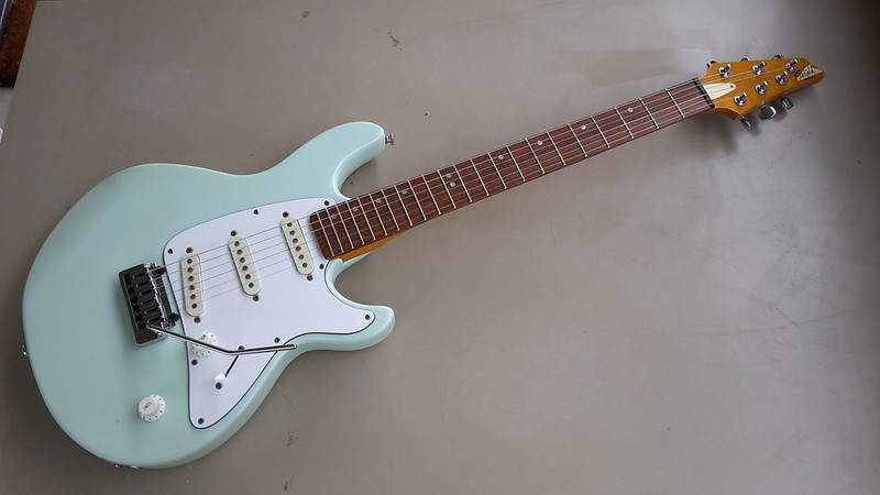 Guitare Starfield Altair AL230, 1994, Made in Korea