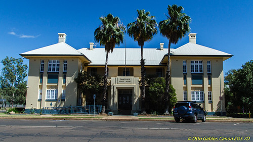 australia courthouse dualiso outback charleville queensland aus