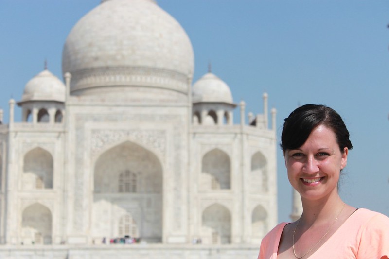 Prince William and Kate end India trip with historic Taj Mahal visit -  World - DAWN.COM