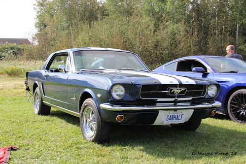 ontario canada classic ford canon vintage muscle mustang matheson 1964 northernontario prout canoneos60d blackrivermatheson geraldwayneprout mathesonfairgrounds antiquesautoshow 64nhalf 2015mathesonfallfair 1964fordmustang64nhalf