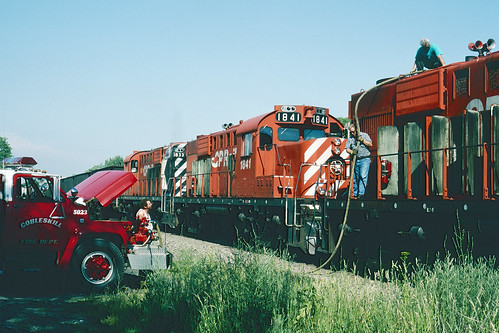 railroad train locomotive cp dh