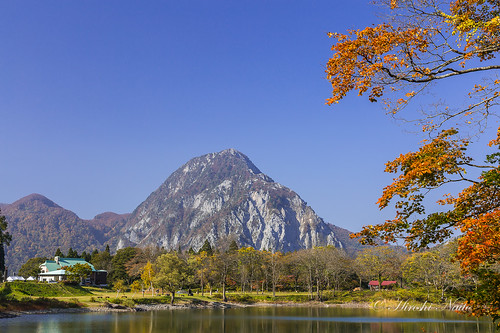 flickr 秋 風景 新潟 糸魚川 高浪の池 明星山