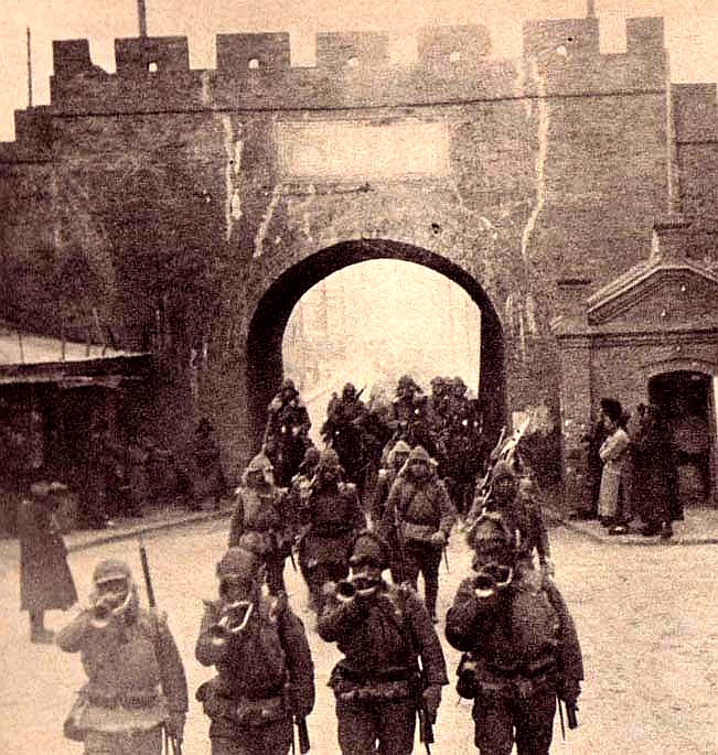 Japanese troops entering Mukden during invasion of Manchuria