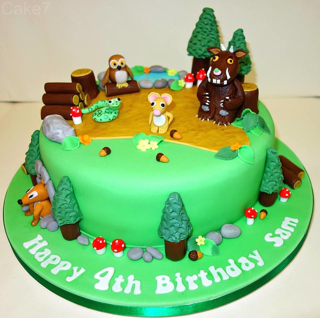 Gruffalo Themed Cake by Natalie Bugeja of Cake7