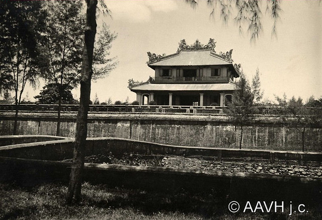 AP0063-Sallet - Hué, 1928 – Pavillon construit sur les remparts - Lầu Tứ Phương Vô Sự, nơi hóng mát của Hoàng gia
