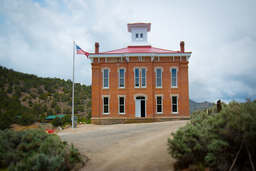 belmont ruin courthouse