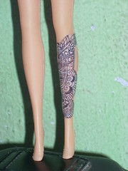 Tatoo on Leg - Barbie Doll