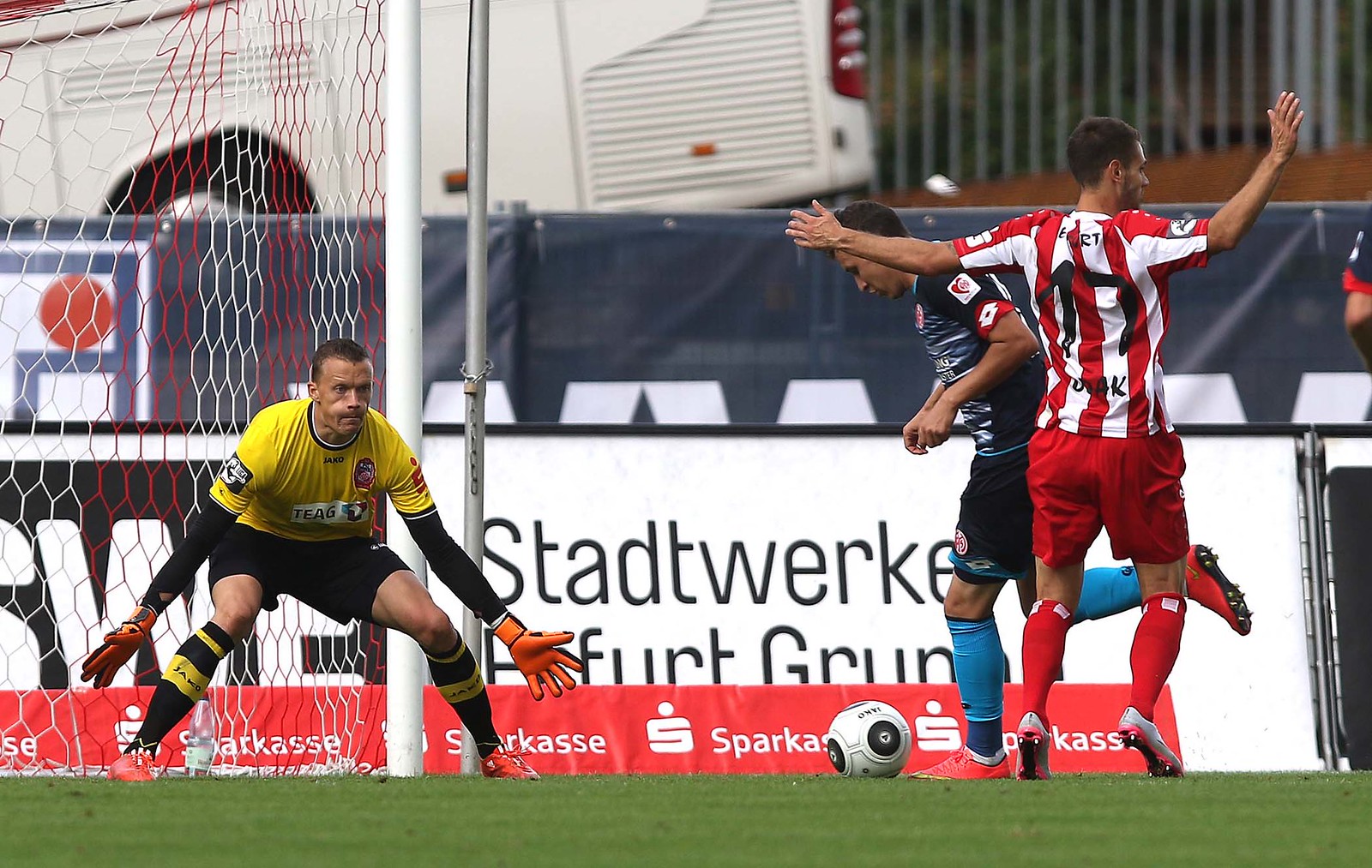 19-09-2015  FC Rot-Weiss Erfurt vs. FSV Mainz 05 II  3-0