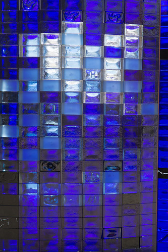 blue art glass sweden mosaic småland glas kosta glasriket