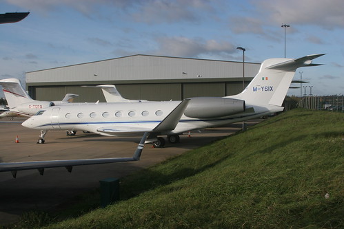 M-YSIX Gulfstream 650