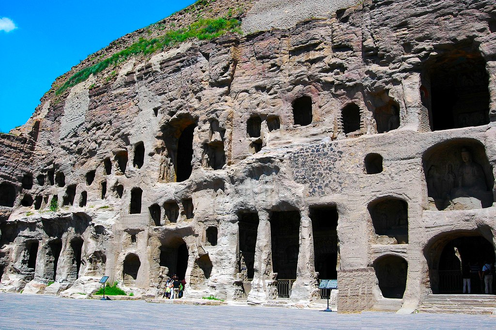 Yungang Grottoes (雲岡石窟)