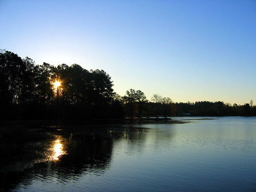 laurinburg northcarolina standrews sun sunrise trees lake