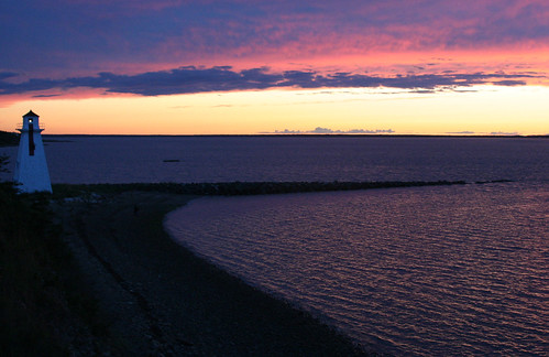 sunset lighthouse coucher 2006 newbrunswick nouveaubrunswick phare acadie caraquet août brunante