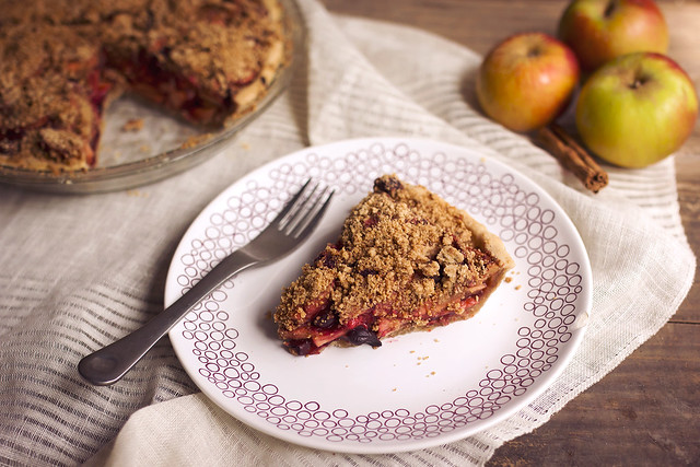 Grain-free Apple Berry Crumb Pie (Paleo with vegan and AIP options)