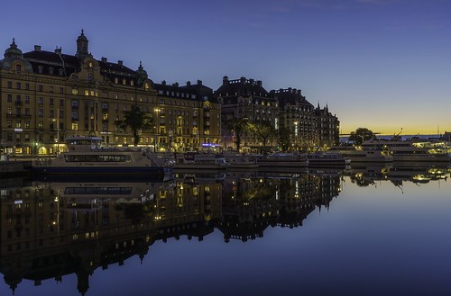 old travel color water night sunrise reflections boats bay town europe waterfront sweden stockholm outdoor sony gamlastan 20mm scandinavia a6000