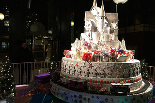 Christmas Holiday 2015 - Giant Cake at St Francis Hotel