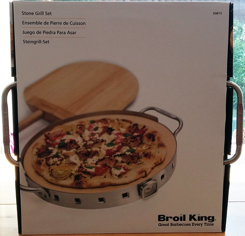 Broil King Imperial™ Pizza Stone Grill Set
