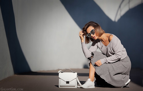 total-grey-outfit-for-fall