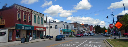 shopping downtown village michigan armada shops stores smalltown centralbusinessdistrict smalltownfeel