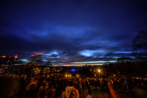 show christmas city longexposure winter light people color colour advent sony crowd wide wideangle before gathering uppsala fest popular 2015 sonya7r