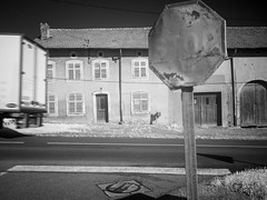 STOP - Photo of Château-Bréhain