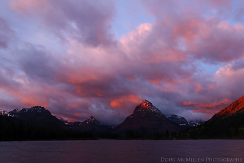 clouds sunrise montana glaciernationalpark twomedicine september2015