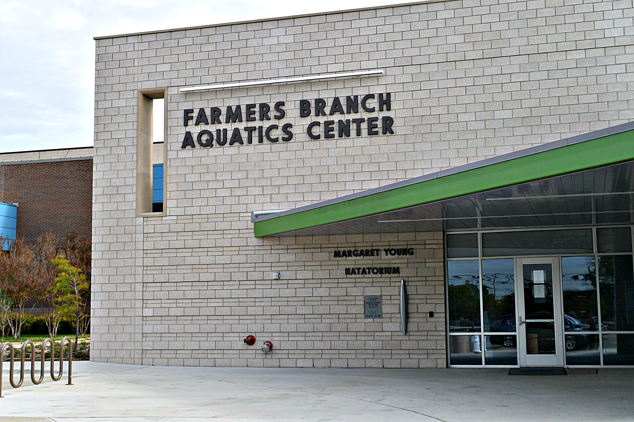 Farmers Branch Aquatics Center