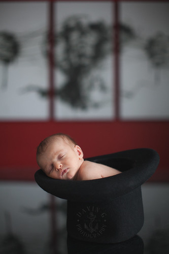 baby 50mm newborn krista archer dayton vegreville gegolick davingphotography
