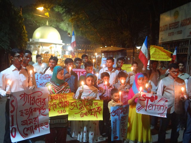 protest_against_paris_attack_in_kolkata_by_SIO__on_15_nov_15