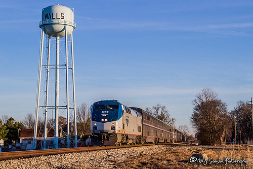 rail railroad railway canadian national iliinois central engine locomotive track power horsepower red canada train transportation memphis tennessee mississippi work outdoor outdoors vehicle unit scanlon canon 7d amtrak delta sunrise wow early morning rural countryside yazoo