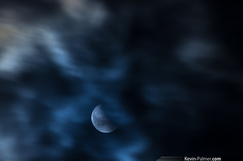 autumn shadow sky fall night clouds evening iowa fullmoon telephoto astrophotography astronomy obscured partial lunareclipse bloodmoon muscatine 2015 umbra tetrad kevinpalmer september27th supermoon pentaxk5 pentaxda300mmf4edifsdm