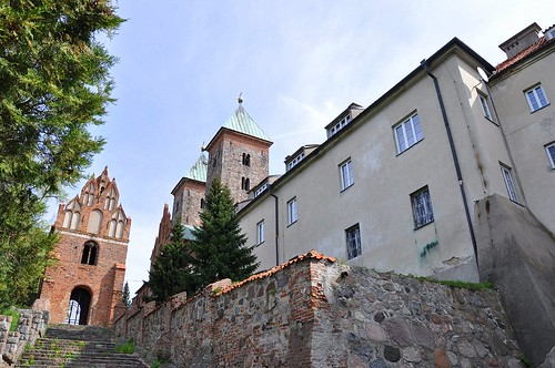 church romanesque medieval temple