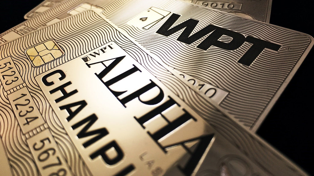 WPT Aurae Solid Gold MasterCard