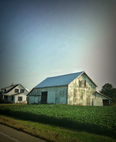 ohio summer barn rural landscape geotagged photography midwest country barns august geotag browncounty app 2011 handyphoto mobileography phoneography iphonephoto iphoneography iphone3gs iphoneedit snapseed mextures jamiesmed