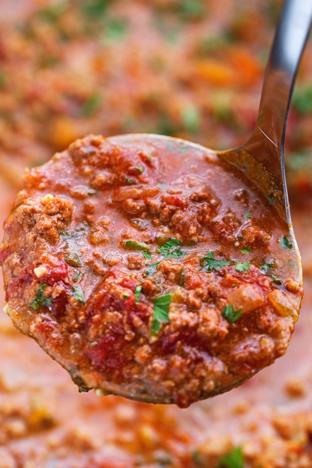 Slow Cooker Bolognese Sauce - made with simple ingredients but it's the best meat sauce you'll ever experience! #meatsauce #bolognesesauce #slowcooker #slowcookerbolognesesauce | Littlespicejar.com