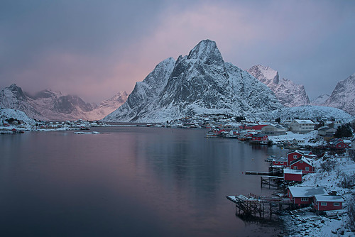 winter landscape norway fjord snow lofoten village sea reine water nature ocean mountain norwegian town sky scandinavia nordic house coast arctic rorbu europe fishing outdoors north island rorbuer moskenesoya harbor scenery nordland hut sunny blue bay pier scenic red sunset boat ice peaks cold islands panorama sunrise spring travel picturesque houses lights night mountains