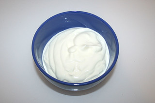 10 - Zutat Joghurt / Ingredient yoghurt