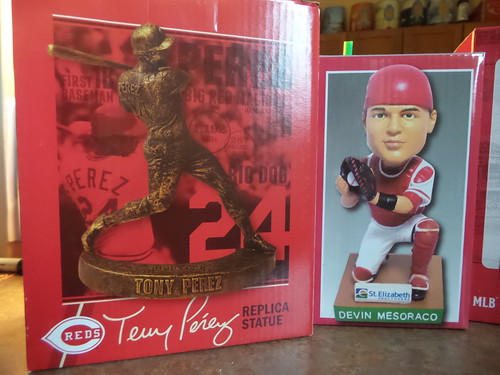 2015 Reds Promotional Package