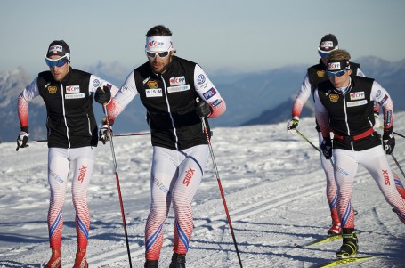 Světový pohár běžců na lyžích startuje. I se sedmi českými reprezentanty