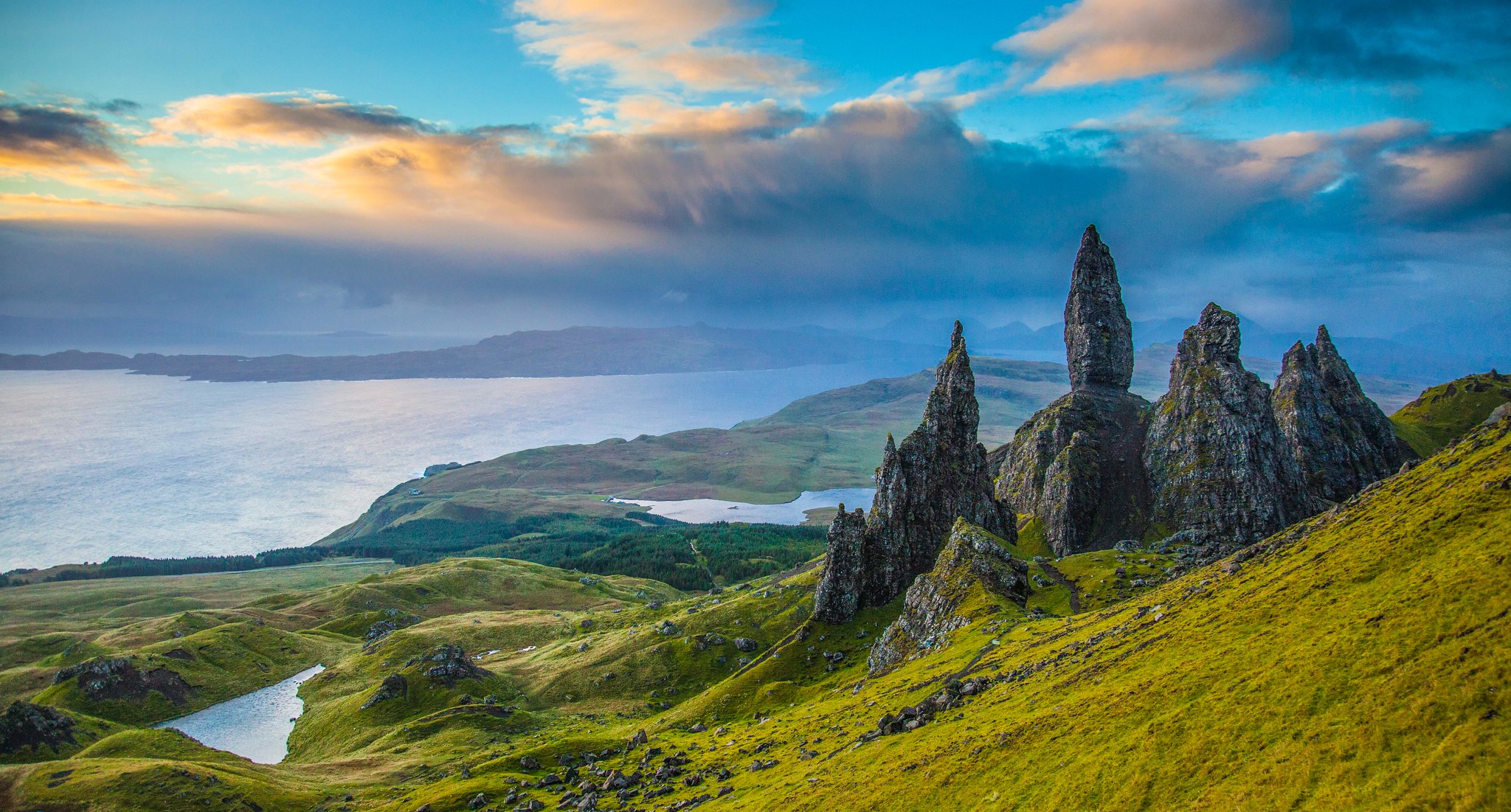 Sunrise On the Isle of Skye, Scotland 2048...