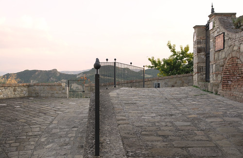 sunset stone square tramonto basilicata piazza pietra architettura allaperto aliano tamronsp1750 nikond7100