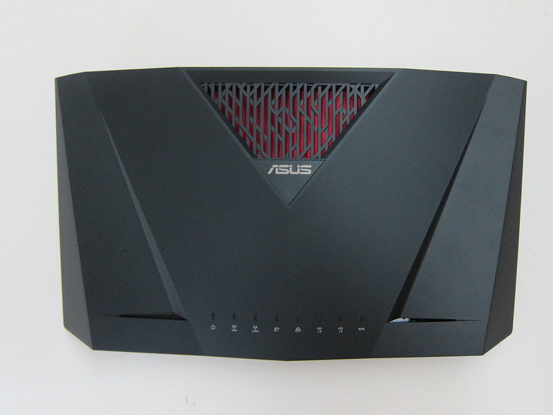 Asus RT-AC88U Router - Top