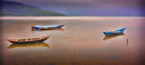 boats danang dreamy holidays mangojouneys riverscapes serenity topazlabs vietnam