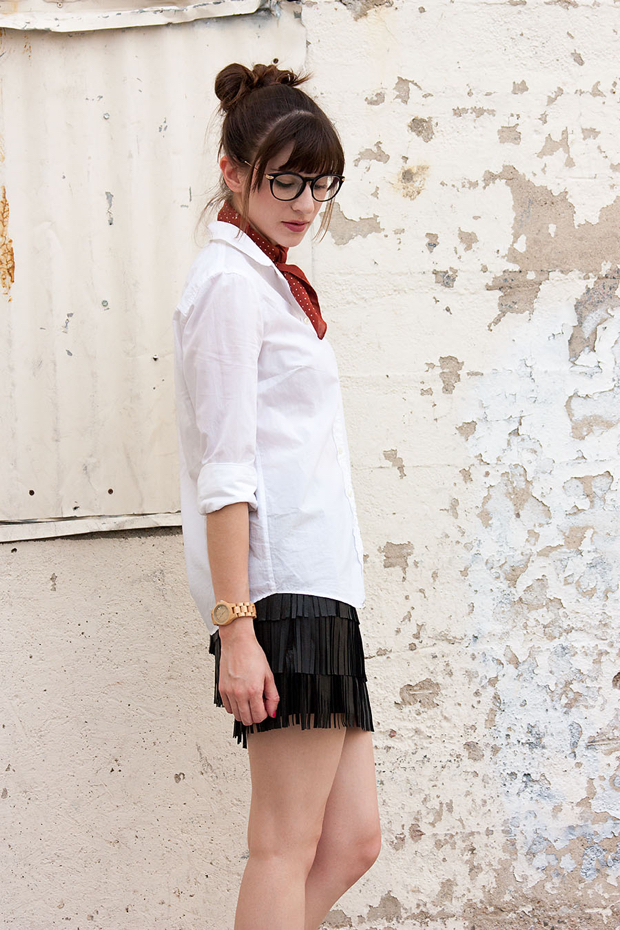 How To Style a Finge Mini Skirt, Jord Wood Watch, Bandana Scarf