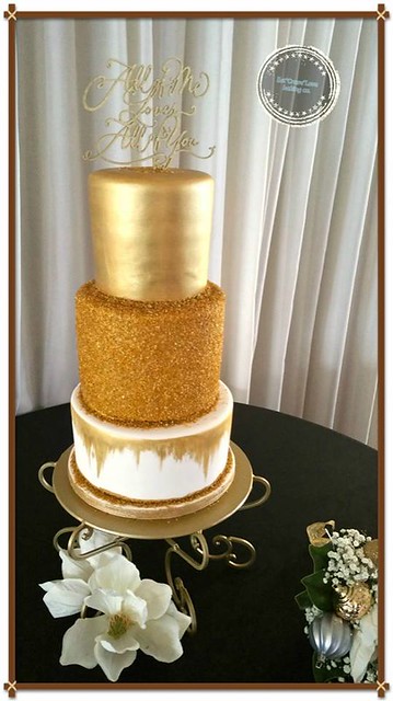 Cake by Monica Freyre-Murphy of Eat*Crave*Love - baking company